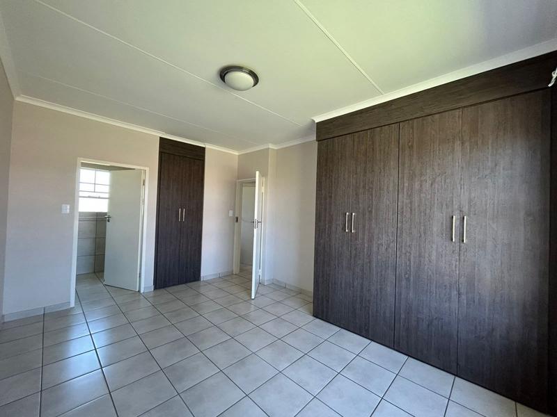 To Let 3 Bedroom Property for Rent in Ngwenya River Estate North West